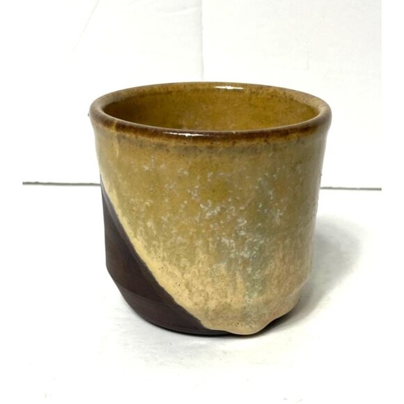 Handmade Japanese Stoneware Cup Two-Toned Unglazed Base Tan Dip Glazed - Picture 4 of 8
